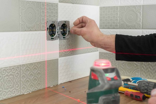 Choisissez le bon niveau laser pour des mesures précises