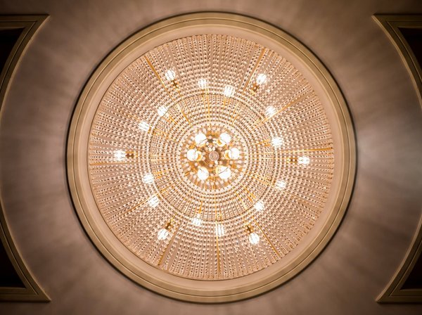Les dernières tendances en matière de décoration lumineuse à Nîmes