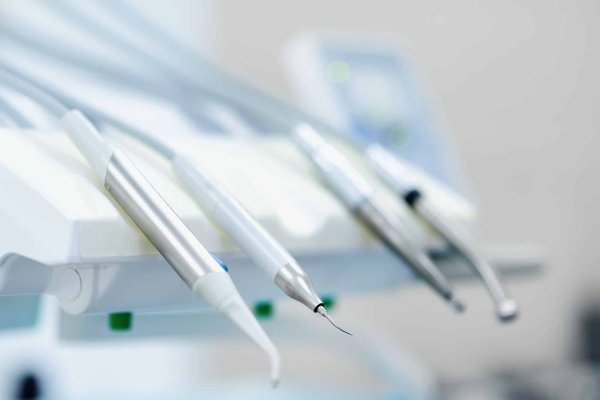 Quelles sont les particularités de ce centre dentaire à Brossard ?